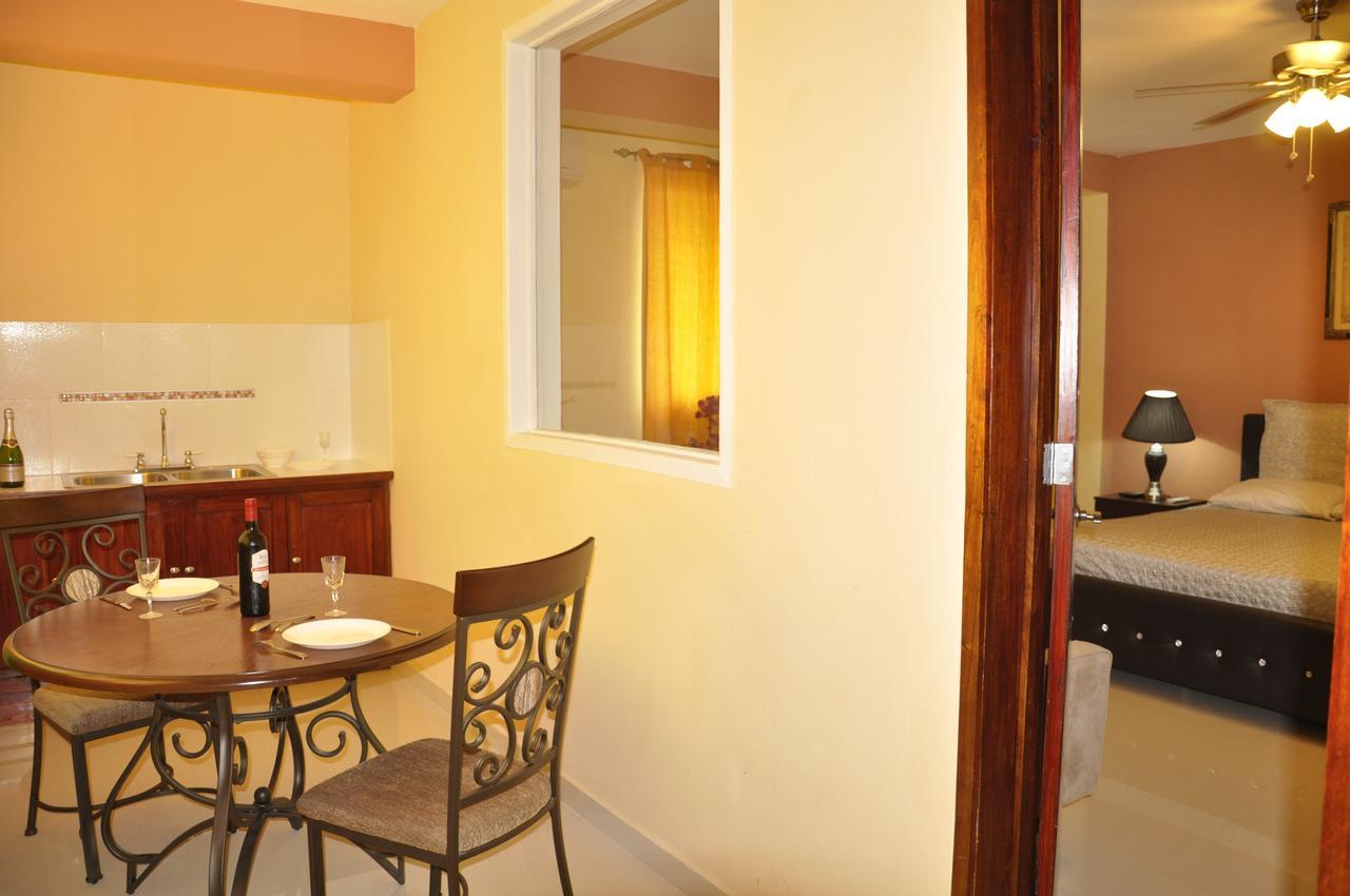 Sams Hotel Port-au-Prince Eksteriør billede