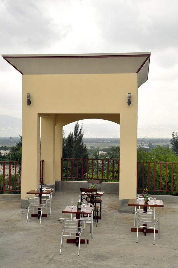 Sams Hotel Port-au-Prince Eksteriør billede